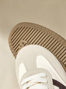 CUCCOO EASI Zapatos deportivos versátiles y casuales con suela plana para mujer - Burdeos - Ver 4