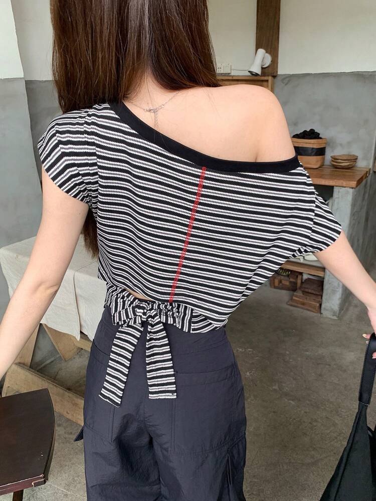 Women's Striped Asymmetrical Shoulder Short Sleeve Sexy T-Shirt Summer
