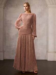 MOTF Soiréza Đầm dạ hội maxi dài tay thanh lịch với cổ khoét hình lỗ khóa và thiết kế lưng bất đối xứng độc đáo – chất liệu lấp lánh đặc biệt, kiểu dáng ôm sát cơ thể, lý tưởng cho các sự kiện trang trọng và dạ hội mùa thu/đông (hoàn hảo khi kết hợp với giày cao gót quai mảnh và trang sức nổi bật). - Bụi hồng - Xem 5