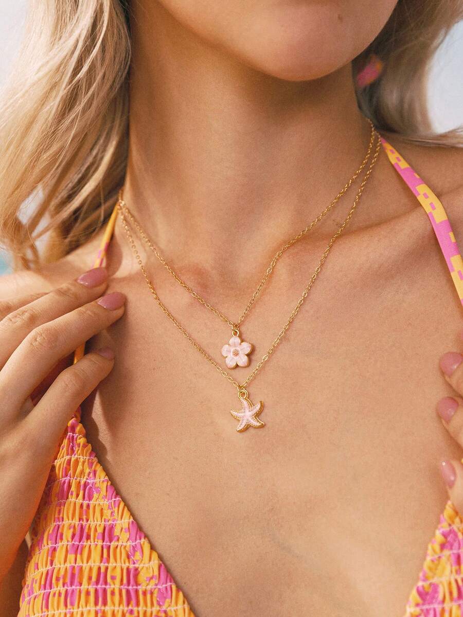 Swim Mod Set de 2 collares de clavícula con colgantes exquisitos y elegantes con diseños de cinco pétalos y estrella de mar, para mujeres, ideales para usar en verano, playa, vacaciones, fiestas y viajes, accesorio de joyería para el uso diario - Multicolor - Ver 1