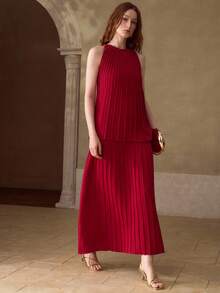 MOTF PREMIUM FRENCH STYLE ELEGANT RED KNIT TOP AND SKIRT SET FOR WOMEN - Red - View 6