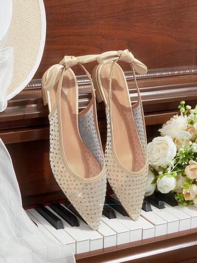 CUCCOO HITCHD Giày nữ mùa xuân hè kiểu dáng mới, chất liệu lưới Pháp đính đá lấp lánh, đế bằng, có nơ và kiểu xỏ chân tiện lợi, thoải mái, thanh lịch và đa năng, không gây mỏi chân, điểm nhấn kim cương vàng rất đẹp.