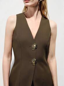 Aveloria Modichic Women's Blazer Woven Fabric Slim Longline Fit V-Neck Metal Embossed Button Sleeveless Design Minimalist Modern Office Going Out Tops Spring Outfit Women - Coffee Brown - View 5