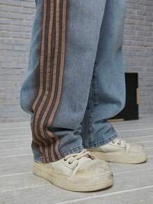 GENIUS ODE Men's Casual Pocketed Button Closure Versatile Daily Wear Denim Jeans - Blue - View 3