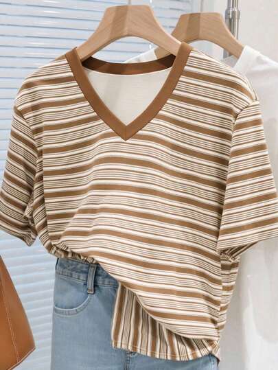 Resyla 复古彩色条纹短袖V领T恤，女士休闲夏季上衣
