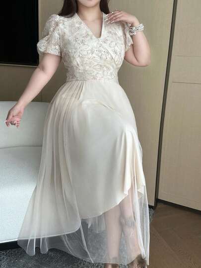 Dazy Plus 大码女式V领提花褶裥优雅收腰派对连衣裙