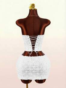 Amplova Bộ 2 món: Áo croptop quây và chân váy cạp siêu thấp bằng vải jacquard. - trắng - Xem 8