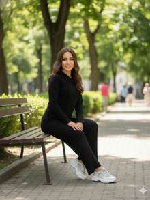 Women's Lightweight Pants And Sweatshirt Set - Black - View 2