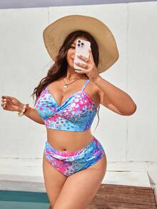 Swim Vcay Plus Size Women Summer Beach All-Over Print Fashionable Bikini Swimwear Set - Multicolor - View 4