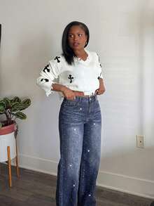 Tyla Gomez Jeans acampanados con lavado retro, ajuste delgado, decorados con escamas de strass, efecto chispeante - Azul lavado oscuro - Ver 4