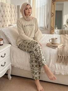 DAZY 2pcs/Set Women Graphic Print Loose Short Sleeve T-Shirt And Straight Leg Pants Pajama Set, Autumn - Apricot - View 6