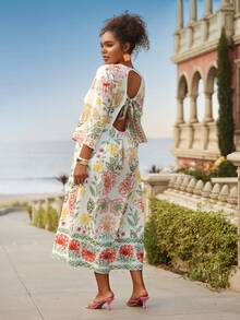 Travachic Rochie maxi cu mânecă lungă și imprimeu floral tropical pentru femei, mărime mare, rochie lejeră cu papion, decolteu în V, spate fără bretele, rochie cu decor cu volane, rochie romantică pentru sărbători și întâlniri insulare - Multicolor - Vizualizare 2