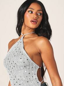 MISSGUIDED 亮片露背钩针吊带背心，饰有金属装饰，适合夏季海滩度假和节日穿着 - 灰色 - 查看 5