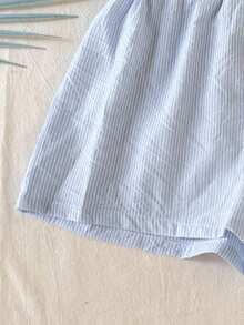 SHEIN 少女条纹印花纽扣装饰宽松休闲短裤，适合返校季、休闲运动、母女装，蓝色条纹夏季纯棉短裤，纽扣短裤 - 藍白色 - 查看 3