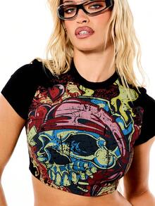 SUMWON WOMEN 女士复古风超短款印花短袖圆领T恤，饰有做旧骷髅艺术图案 - 黑色 - 查看 4