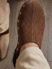 Women Flats - Brown - View 3