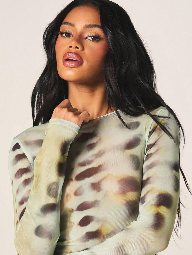 MISSGUIDED モックネック ルーシュサイド タイダイ クロップトップ