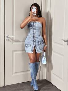 BamGleam Women's Strapless Single-Breasted Fashionable Date Party Denim Dress - Light Wash - View 6