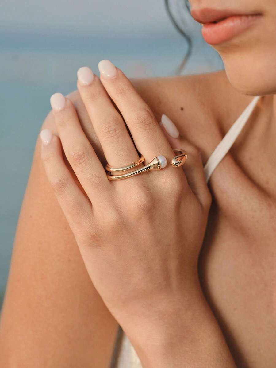 Opalesca Nhẫn ngọc trai 18K khắc tên cá nhân, Cao cấp/Sang trọng/Đẳng cấp/Đeo hàng ngày/Tối giản, Ngọc trai/Pha lê, Dành cho Mẹ/Phụ nữ/Cô gái/Mẹ, Mùa hè/Bãi biển/Dạ hội/Tiệc tùng/Kỳ nghỉ/Du lịch, Đính hôn/Đám cưới/Lời hứa, Cô dâu, Hình trái tim/Hoa, Phong cách cổ tích/Nàng tiên cá - Vàng - Xem 1