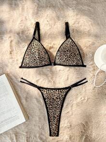 2pcs Sexy Leopard Print Wireless Front Closure Bra Set - Multicolor - View 1