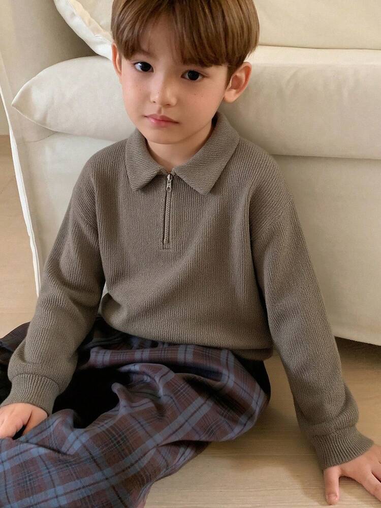 Young Boy Solid Color Zip Collar Drop Shoulder Long Sleeve Casual T-Shirt