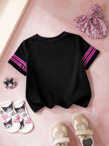 HELLO KITTY AND FRIENDS | SHEIN 女婴V领卡通字母印花休闲百搭日常短袖上衣 - 黑色 - 查看 2