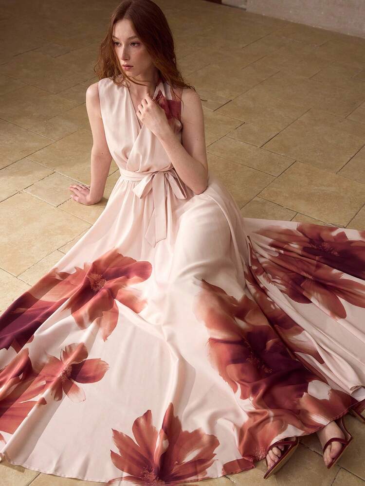 FLORAL PRINT BELTED MAXI DRESS