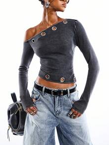 LYSMO 女士休闲时尚朋克风纯色不规则领口金属孔眼细节修身短款T恤，春秋季 - 黑色 - 查看 3