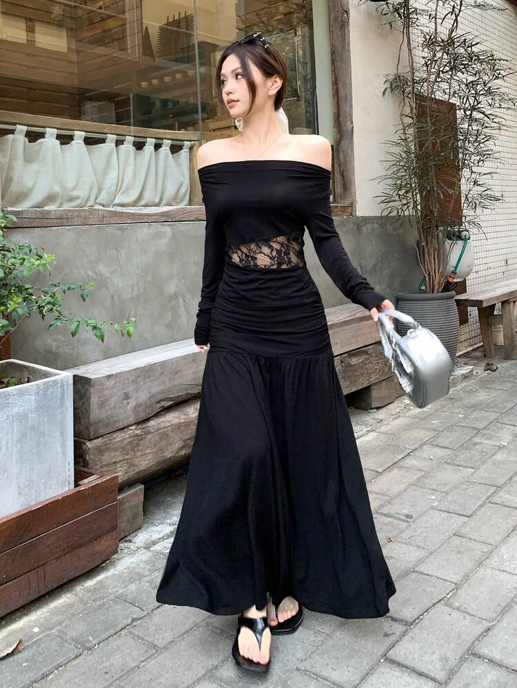 Women's Off-Shoulder Hollow-Out Lace Ruffle Blouse & Skirt 2-Piece Set