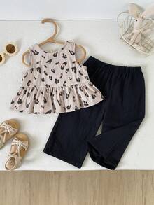 Cozy Pixies 女婴爱心图案针织柔软圆领无袖背心和松紧腰裤两件套 - 黑色 - 查看 2