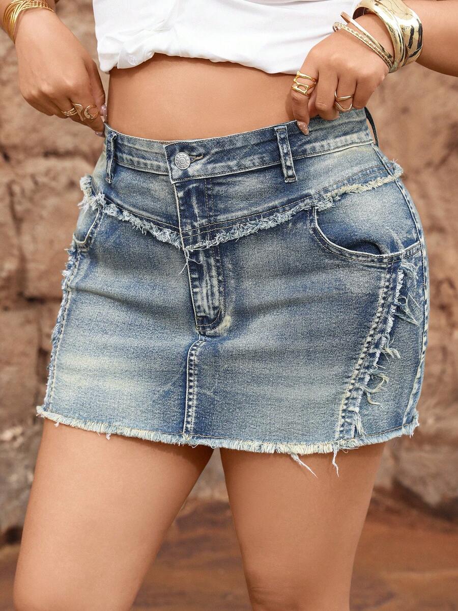 Jeanoix Fustă mini din denim cu tiv spălat și uzat, mărime plus Y2K - Spălare medie - Vizualizare 1