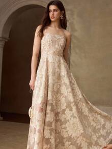 MOTF PREMIUM Đầm dài nữ chất liệu có họa tiết, màu kaki nhạt. - Màu be - Xem 4