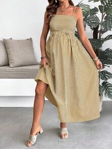 SHEIN 孕妇条纹褶皱优雅派对外出无袖连衣裙 - 黃色 - 查看 5