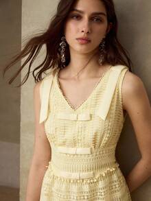 MOTF PREMIUM WOMEN'S ELEGANT V-NECK SLEEVELESS HOLLOW LACE PATCHWORK EMBROIDERED DRESS - Yellow - View 5