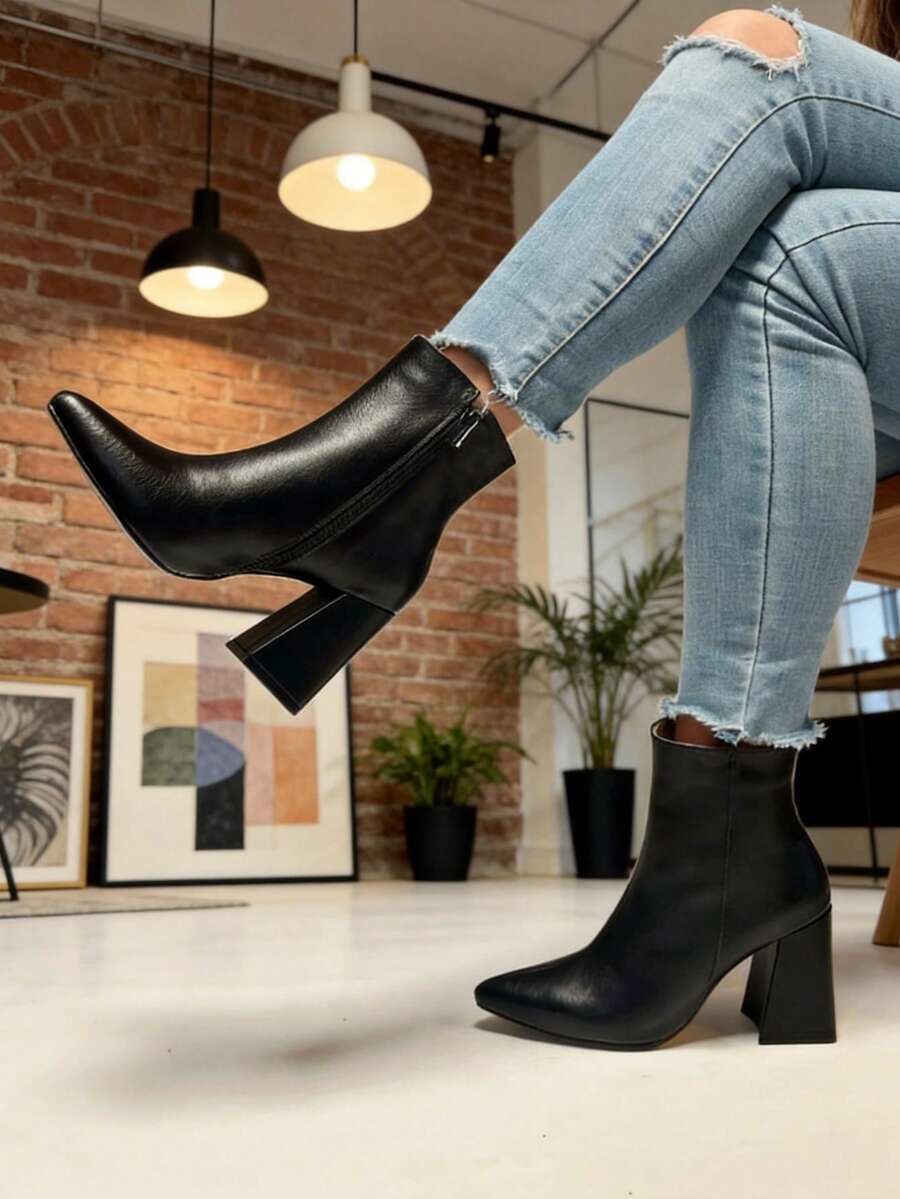 Botín de Tacón Para Mujer - Negro - Ver 1