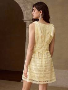 MOTF PREMIUM WOMEN'S ELEGANT V-NECK SLEEVELESS HOLLOW LACE PATCHWORK EMBROIDERED DRESS - Yellow - View 4