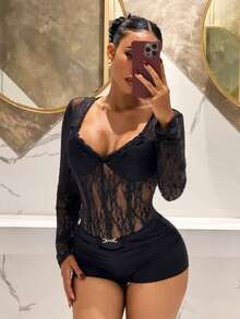 Slaydiva 2025秋冬季新年、情人节、派对、宴会、约会、生日派对、学院风、学生装、日常休闲、百搭基础款、休闲、邮轮旅行、爆款、优雅浪漫性感派对、性感、方领、蕾丝领口、收腰、黑色蕾丝、透视、紧身连体衣、秋冬连体衣、性感连体衣、女士连体衣 - 黑色 - 查看 4