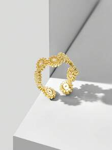 MOTF PREMIUM NHẪN KIỂU PHÁP CỔ ĐIỂN THANH LỊCH TINH TẾ, THIẾT KẾ ĐỘC ĐÁO, KHẢM HÌNH HOA HƯỚNG DƯƠNG. - Vàng - Xem 7