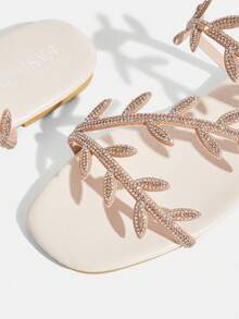 CUCCOO TILAWA Women's Rhinestone Plant Design Casual Flat Sandals - Gold - View 5