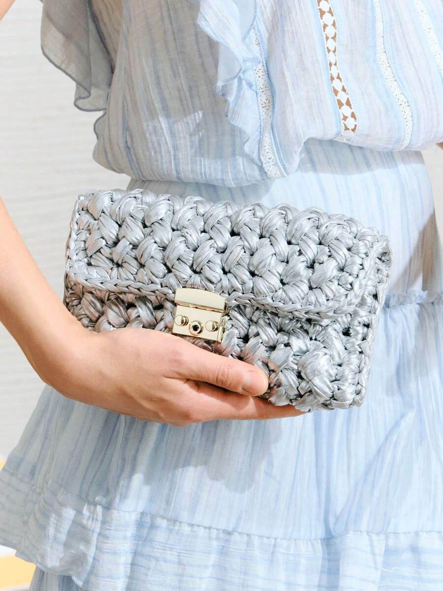 SHECARRY 女士金属银色时尚编织斜挎包/手拿包，用途广泛，适合日常、通勤、情人节、假日、派对、节日等场合。 - 亮銀色 - 查看 1