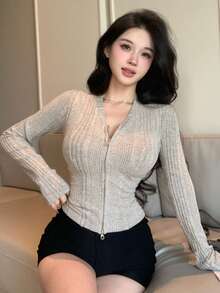 DAZY 女士条纹纯色拼接长袖T恤，适合春季、夏季、秋季、音乐节、情人节、休闲、户外、度假等场合穿着。 - 灰色 - 查看 3