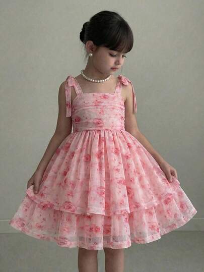 SHEIN Vestido elegante y lindo con tirantes finos, lazo, cintura fruncida, línea A, con capa y estampado floral pequeño de malla, adecuado para salidas, fiestas, primavera/verano, vacaciones y días festivos, para niñas jóvenes/preadolescentes