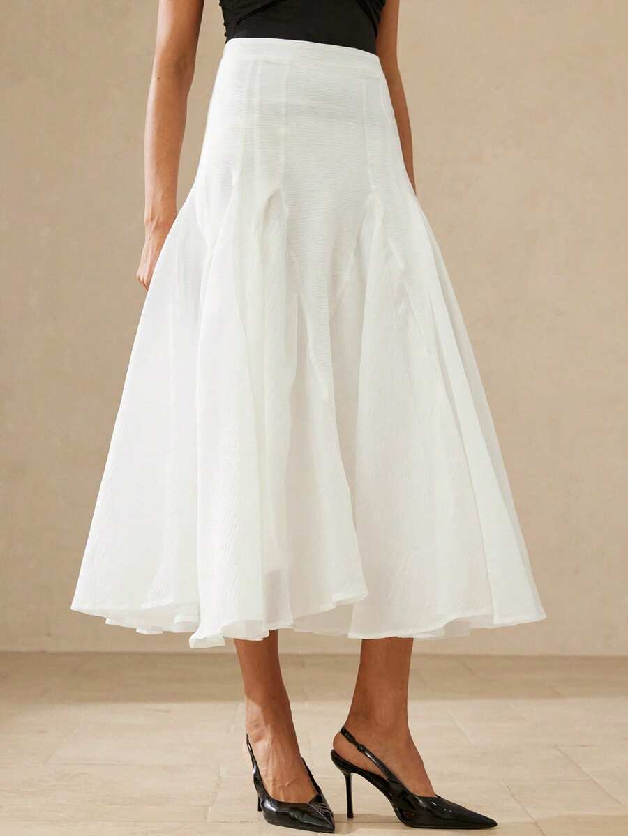Aveloria Rosie 法式时尚优雅女士纹理面料超大下摆设计半身裙，适合约会和度假穿着 - 白色 - 查看 1