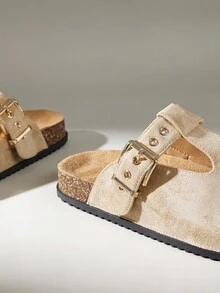 Solecia Sandal Selop Kasual Wanita Ujung Bulat Datar dengan Hiasan Paku Keling untuk Pantai dan Liburan, Warna Aprikot - Aprikot - View 5
