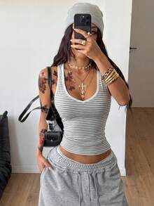 Coolane 女士四季皆宜的街头复古风背心，适合音乐会、锐舞派对、音乐节、夜店、文艺复兴集市等各种场合。 - 淺灰色 - 查看 3