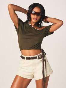 MISSGUIDED Short en jean écru taille haute pour femmes avec ourlet retroussé et poches latérales pour le port décontracté en été - Beige - Voir 2