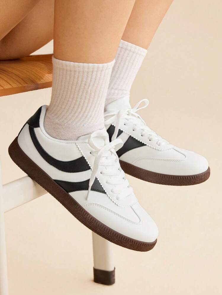 CUCCOO EASI Women Casual Shoes