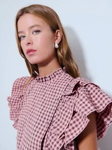 Nöista Pink Checkered Top With Flutter Sleeves Features Ruffled A Stand-Up Collar, And Pattern, Creating Sweet Retro Style. - Blue - View 5