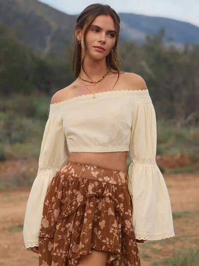 WESTFADE Top corto con hombros descubiertos de algodón y encaje a ganchillo