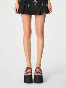 ROMWE Grunge Punk Giày sandal đế xuồng thời trang và năng động dành cho nữ, phong cách Gothic Punk, đế dày với đinh tán và gai kim loại, quai cài đôi, gót co giãn, thiết kế xỏ chân tiện lợi, thoải mái cho các câu lạc bộ đêm, kỳ nghỉ, tiệc tùng, đi làm và tụ họp. - Màu Đỏ Sâu - Xem 2